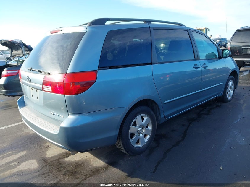 2005 Toyota Sienna Le