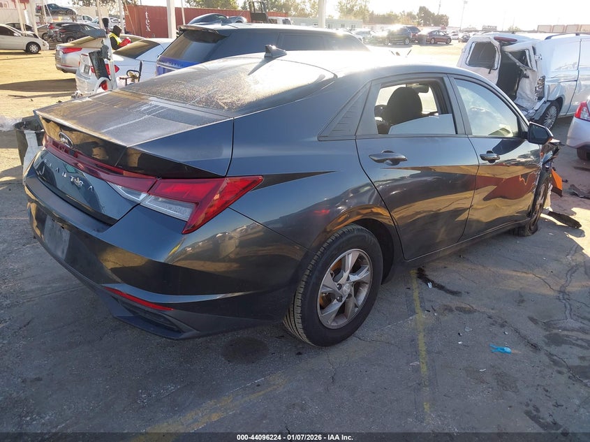 2021 Hyundai Elantra Se