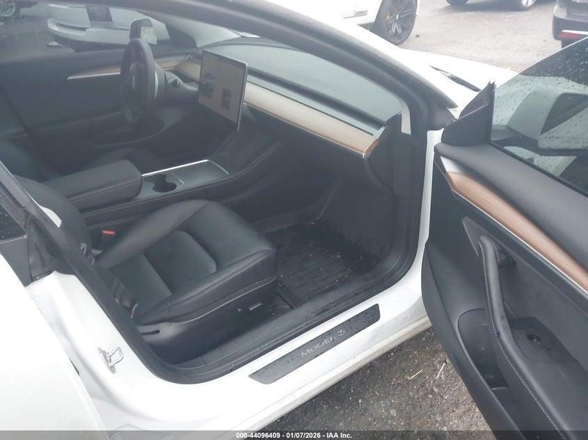 2022 Tesla Model 3 Performance Dual Motor All-Wheel Drive