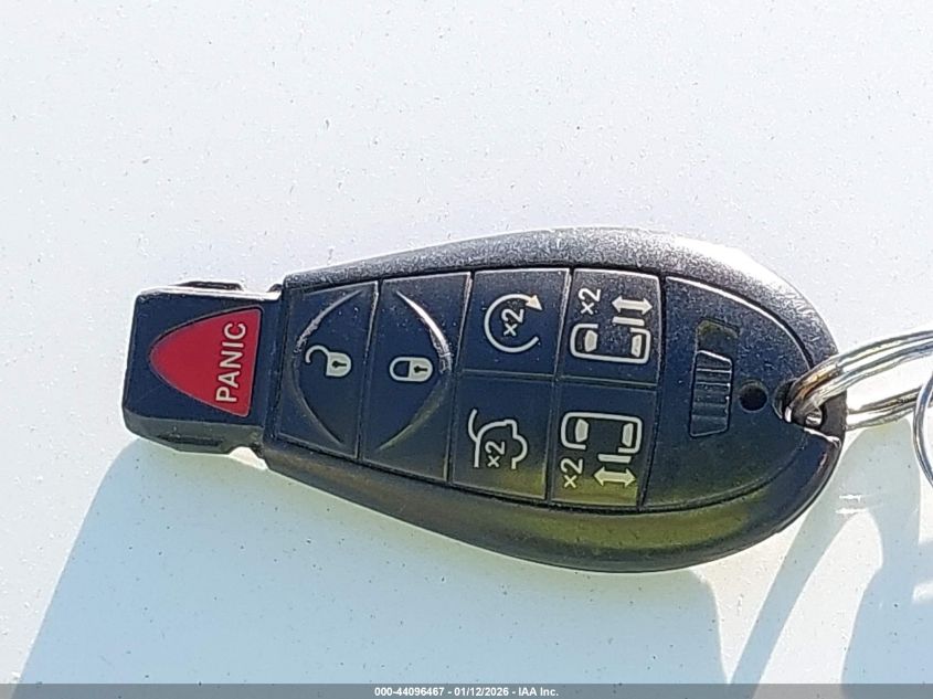 2020 Dodge Grand Caravan Sxt VIN: 2C4RDGCGXLR169370 Lot: 44096467