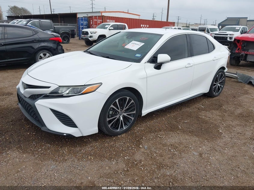 2020 Toyota Camry Se