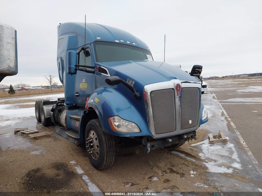 2016 Kenworth Construction T680