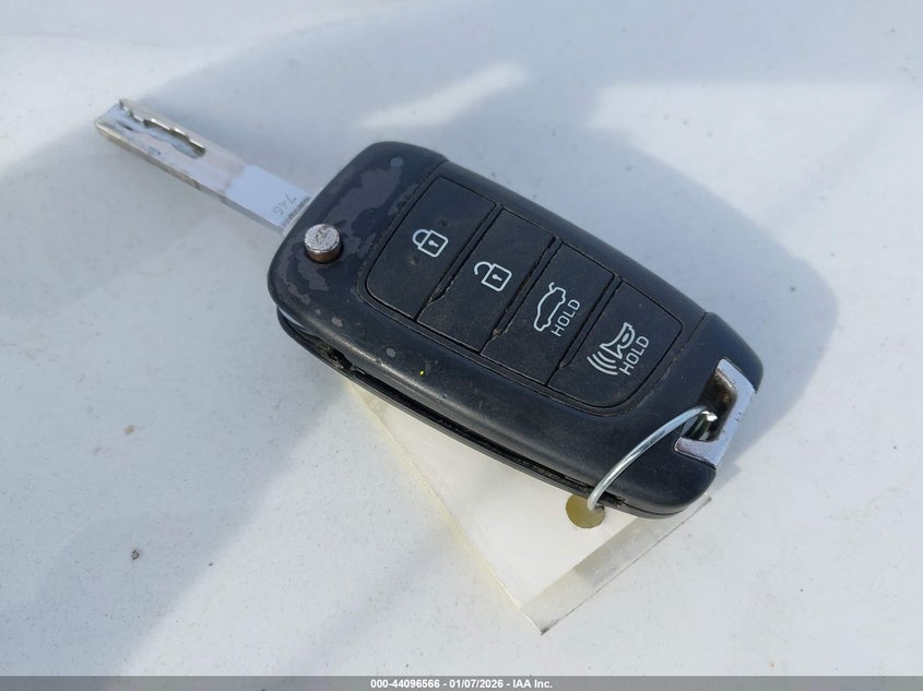 2020 Hyundai Accent Se VIN: 3KPC24A61LE099697 Lot: 44096566