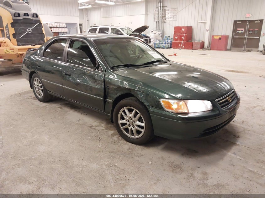 4T1BF28K3YU955366 2000 Toyota Camry Xle V6 auction photo 1