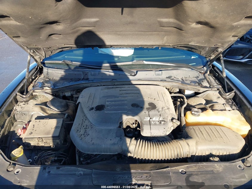 VIN 2C3CDXHG0KH567226 2019 DODGE CHARGER GT RWD