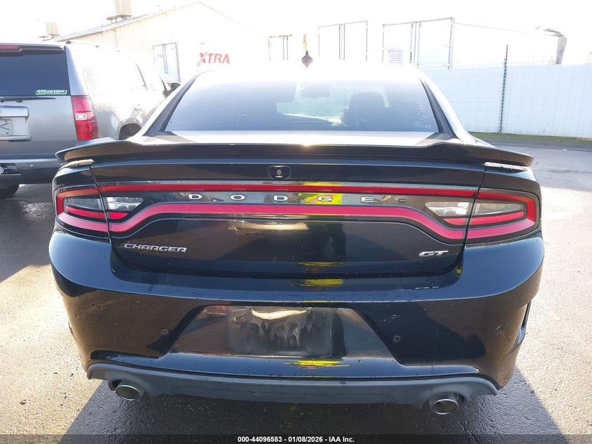 VIN 2C3CDXHG0KH567226 2019 DODGE CHARGER GT RWD