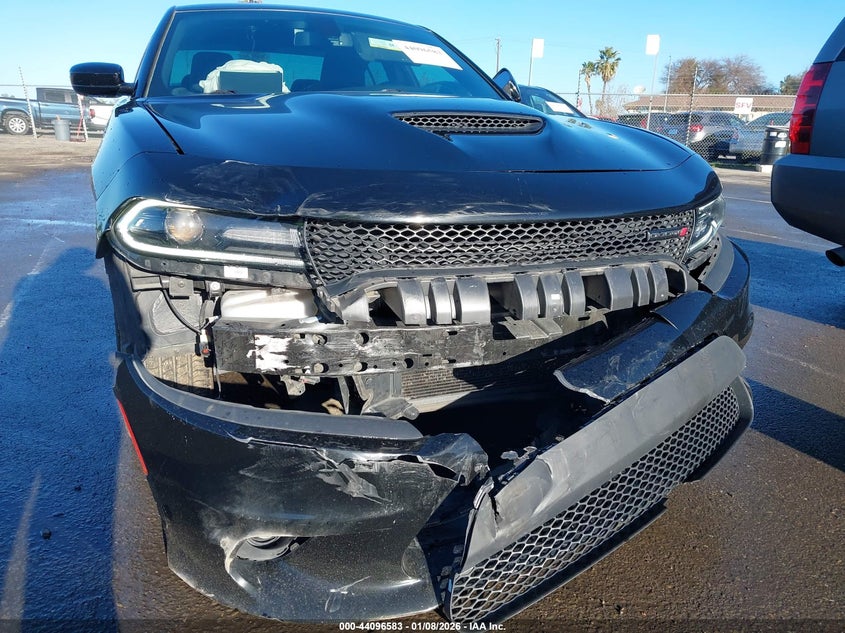 VIN 2C3CDXHG0KH567226 2019 DODGE CHARGER GT RWD