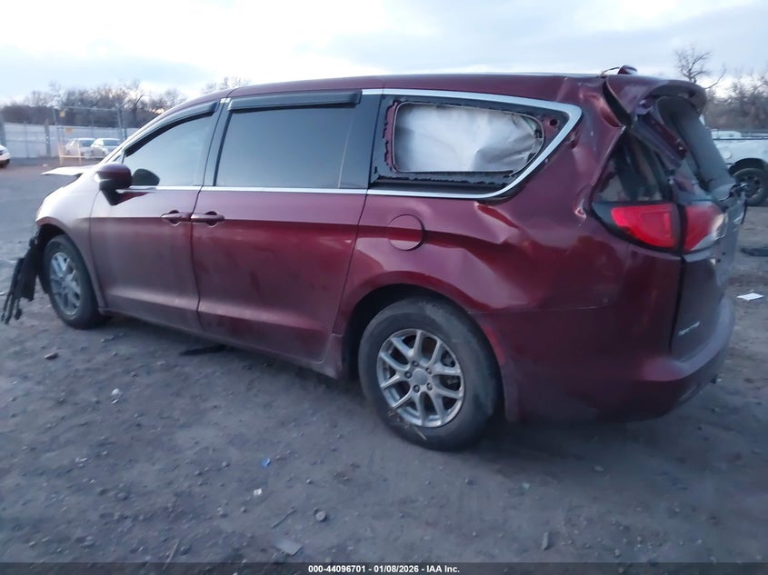 2017 Chrysler Pacifica Touring