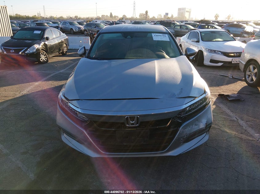 VIN 1HGCV1F11LA071129 2020 HONDA ACCORD LX