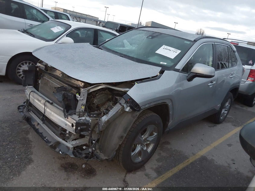 2022 Toyota Rav4 Hybrid Xle