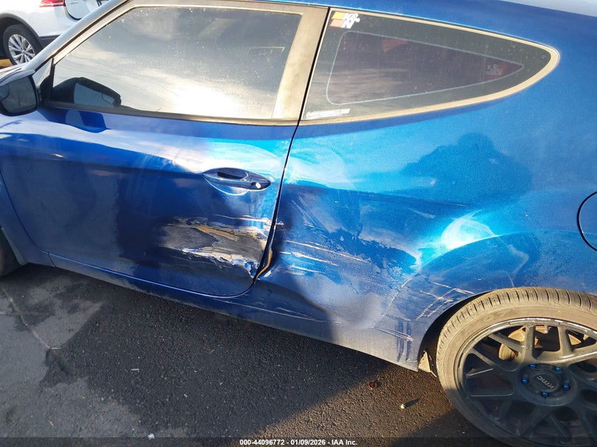 2016 Hyundai Veloster VIN: KMHTC6ADXGU289234 Lot: 44096772