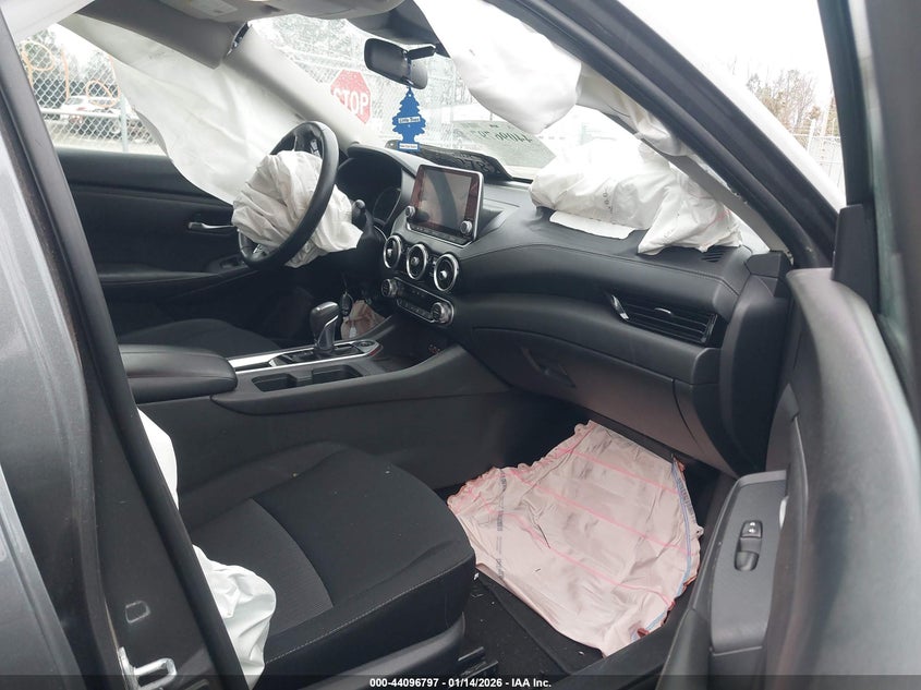 2023 Nissan Sentra Sv Xtronic Cvt