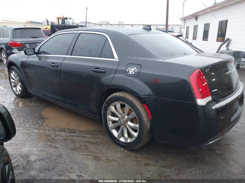 2016 Chrysler 300 Limited