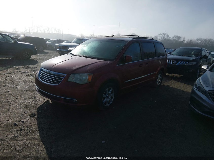 2013 Chrysler Town & Country Touring