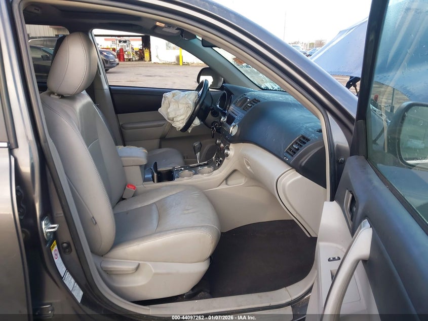 2011 Toyota Highlander Se V6