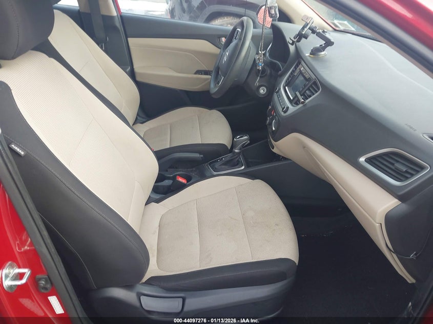 2020 Hyundai Accent Se