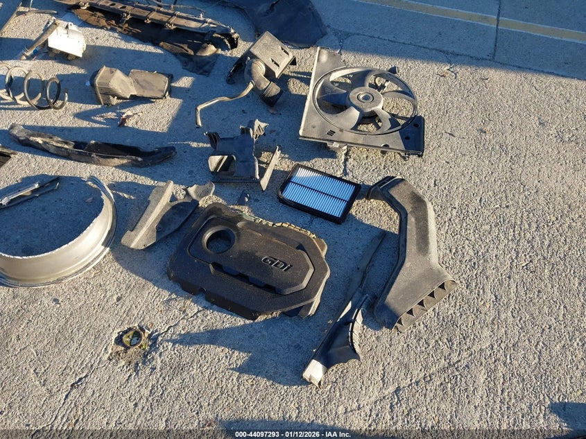 VIN 5NPE24AF4JH619098 2018 HYUNDAI SONATA SE