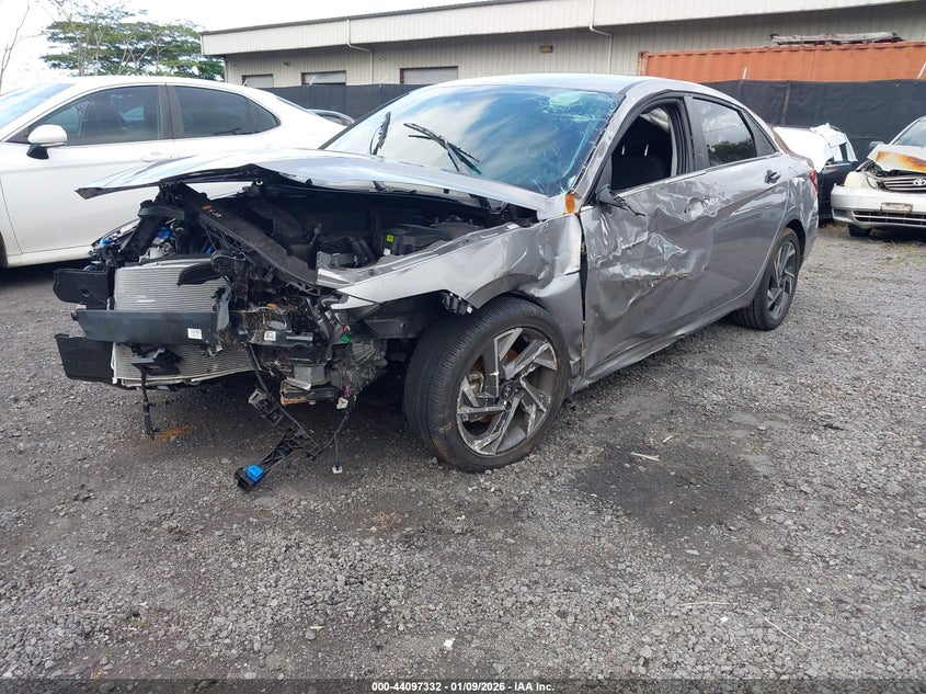 2025 Hyundai Elantra Sel Convenience