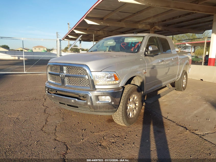 Vin: 3c6ur5nl2hg547650, lot: 44593376, ram 2500 laramie mega cab 4x4 6'4 box 20172