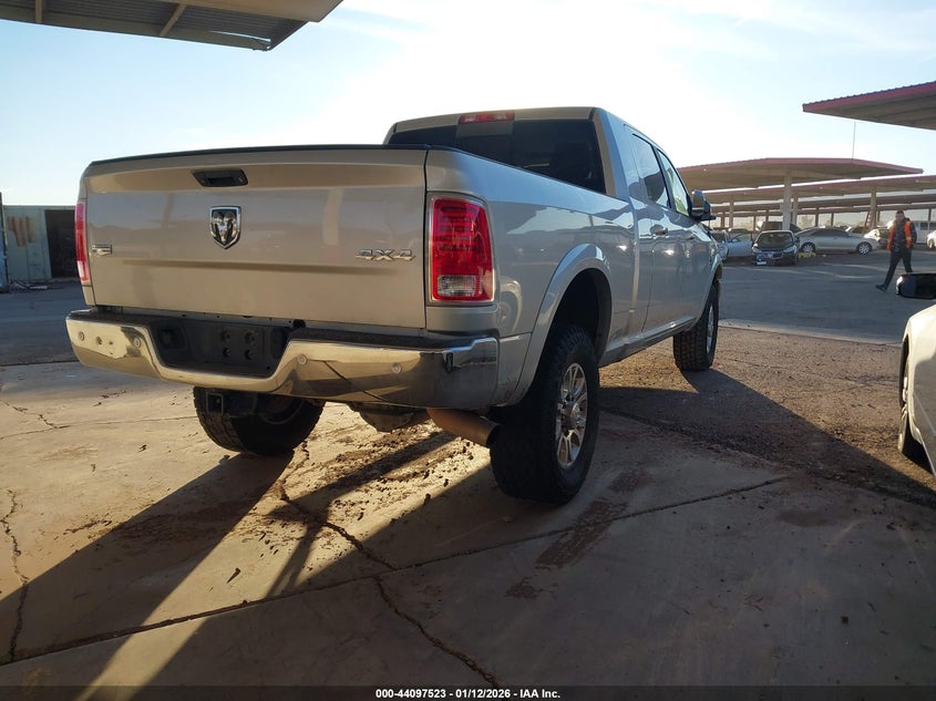 Vin: 3c6ur5nl2hg547650, lot: 44593376, ram 2500 laramie mega cab 4x4 6'4 box 20174