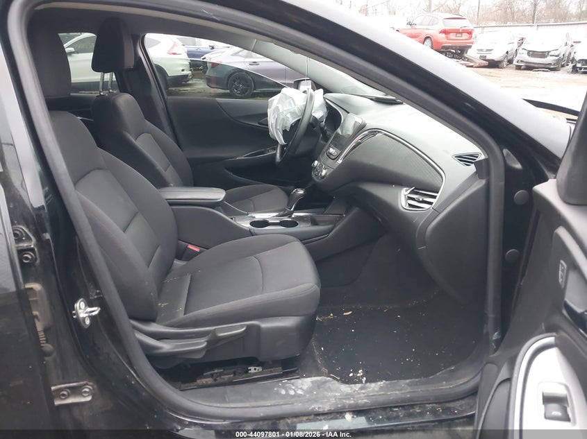 2017 Chevrolet Malibu 1Lt