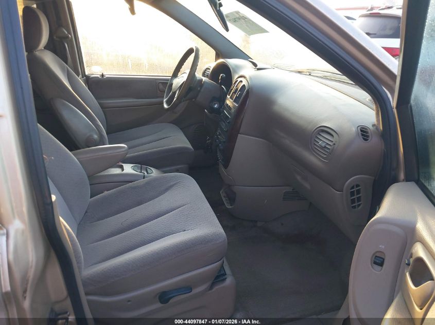 2001 Chrysler Town & Country Lx