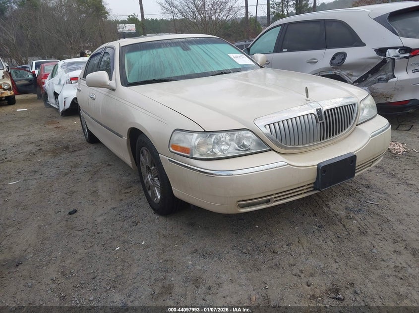 2003 Lincoln Town Car Cartier
