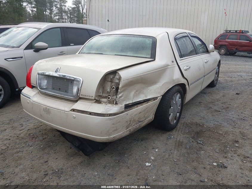 2003 Lincoln Town Car Cartier