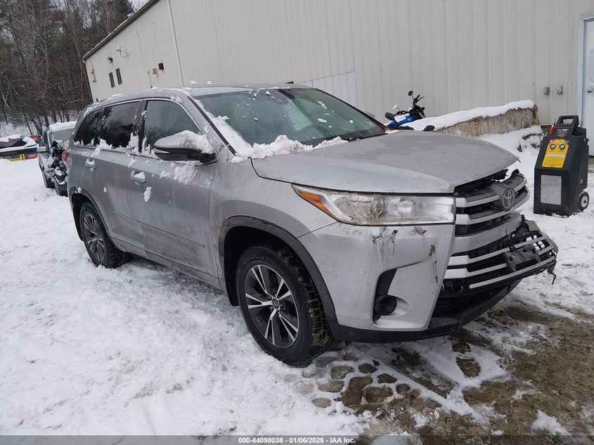 2018 Toyota Highlander Le