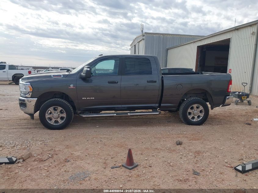 2024 Ram 2500 - 3C6UR5DL2RG338542
