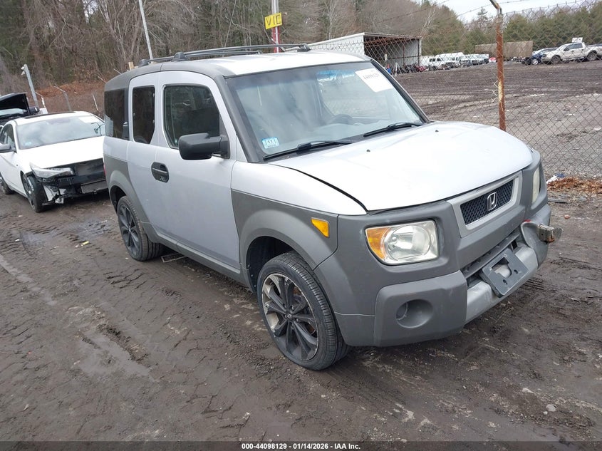 2004 Honda Element Dx
