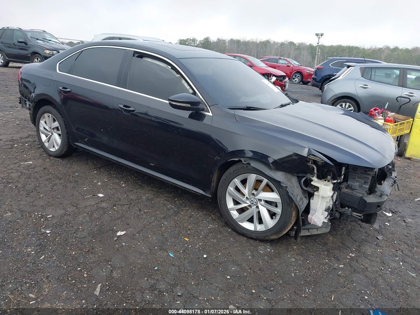 2018 Volkswagen Passat 2.0T Se