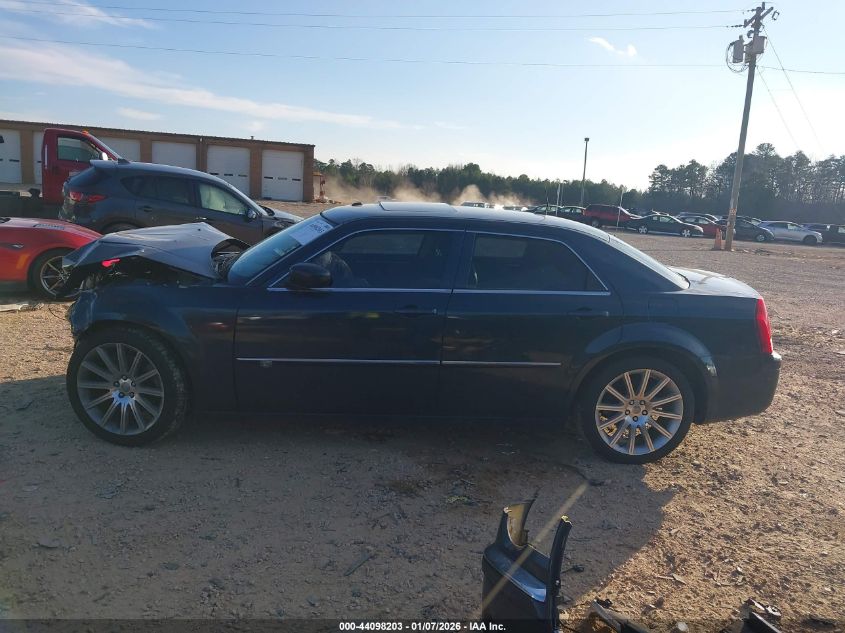 2008 Chrysler 300C Hemi VIN: 2C3LA63H58H179842 Lot: 44098203