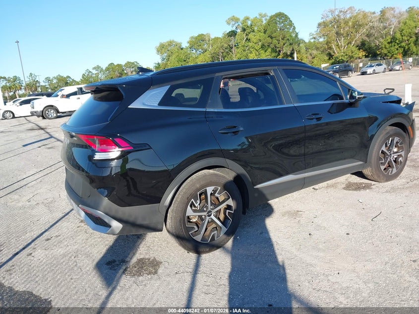 2025 Kia Sportage Ex