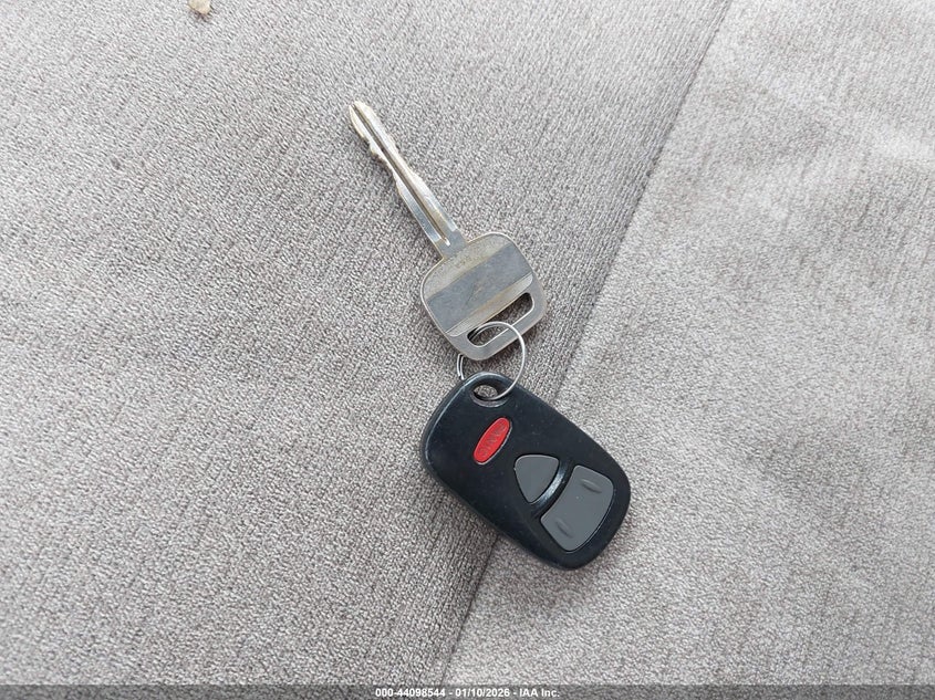 2004 Suzuki Xl-7 Ex/Ex W/3Rd Row/Lx VIN: JS3TX92V344112653 Lot: 44098544