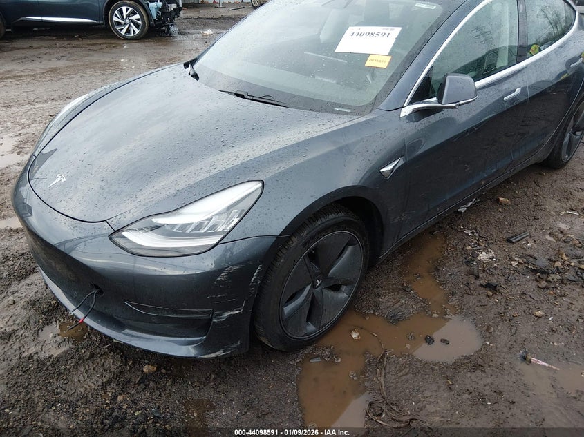 VIN 5YJ3E1EB8KF452040 2019 TESLA MODEL 3 LONG RANGE/PERFORMANCE