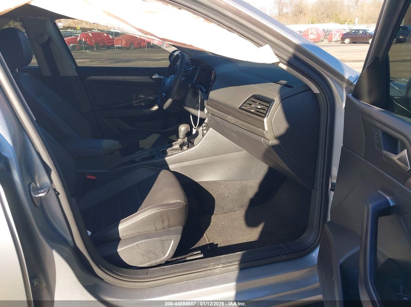 VIN 3VWE57BU6MM088133 2021 VOLKSWAGEN JETTA 1.4T SEL