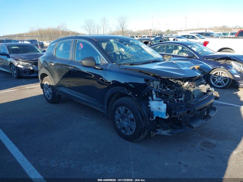 2025 Nissan Kicks S Fwd