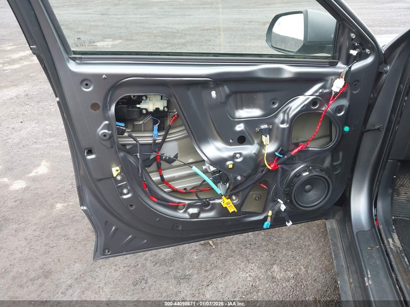 VIN KM8KNDAF8NU103229 2022 HYUNDAI IONIQ 5 SEL