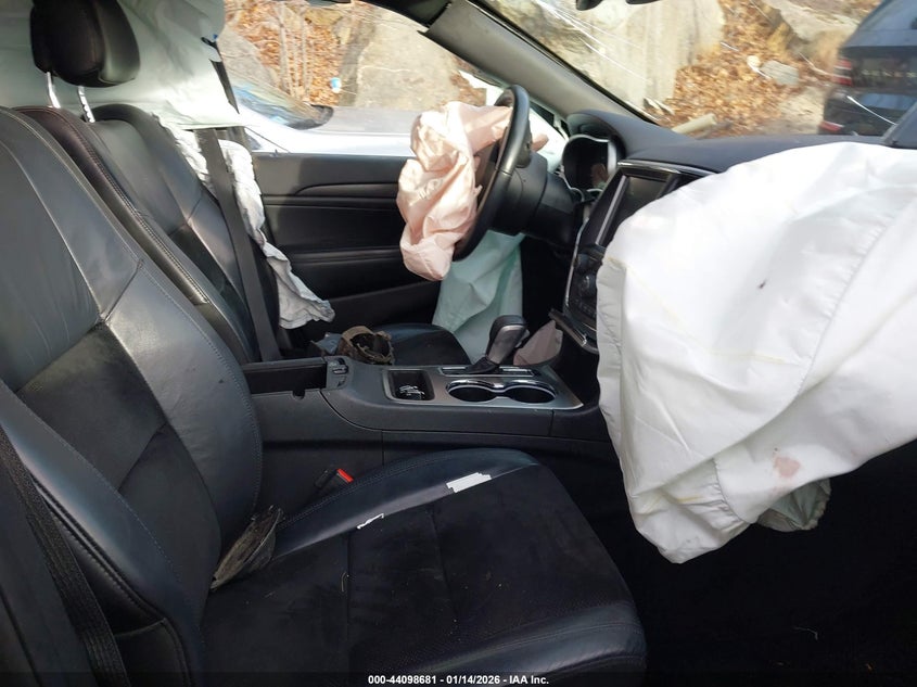 2017 Jeep Grand Cherokee Altitude 4X4