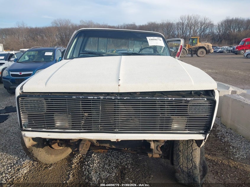 1982 Chevrolet C10 VIN: 02GCDC14H2C115930 Lot: 44098770