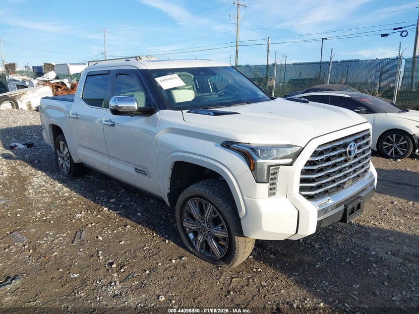 2024 Toyota Tundra Hybrid Capstone 4Wd