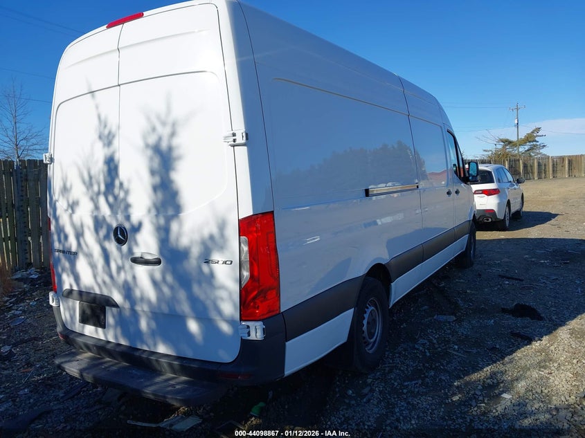 2024 Mercedes-Benz Sprinter 2500 High Roof 4-Cyl Diesel