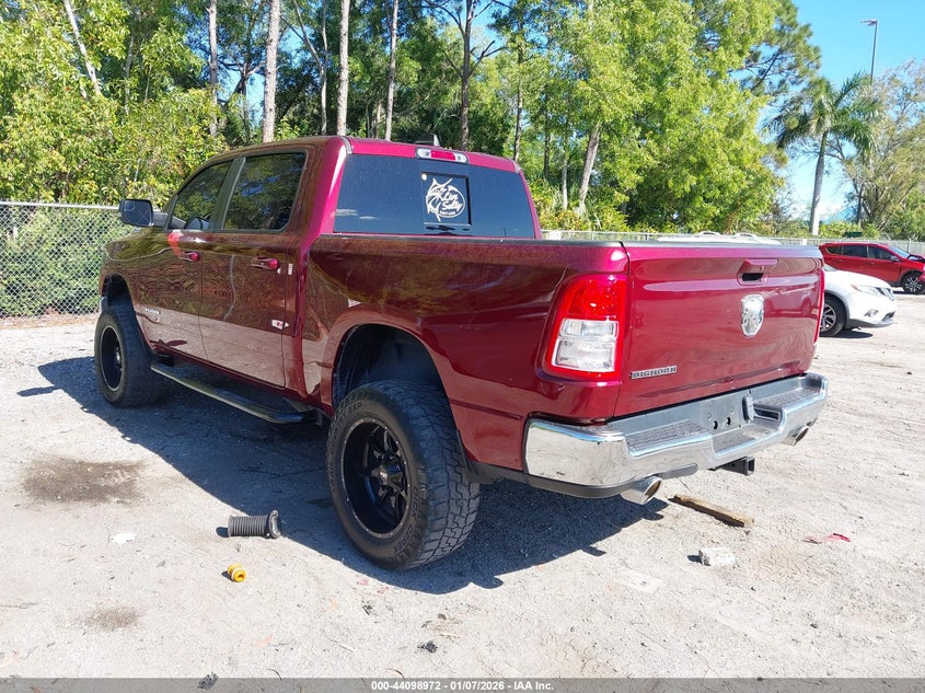 Vin: 1c6rreft1mn609562, lot: 44594829, ram 1500 big horn  4x2 5'7 box 20213