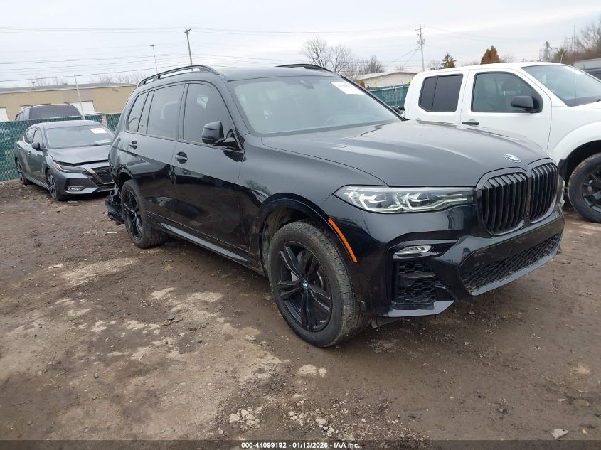 2022 BMW X7