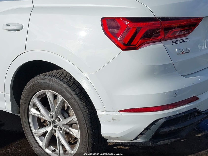 2021 Audi Q3 Premium 45 Tfsi S Line Quattro Tiptronic VIN: WA1DECF36M1100233 Lot: 44099350