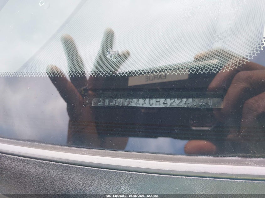 2017 Lexus Lx 570 VIN: JTJHY7AX0H4224631 Lot: 44099352