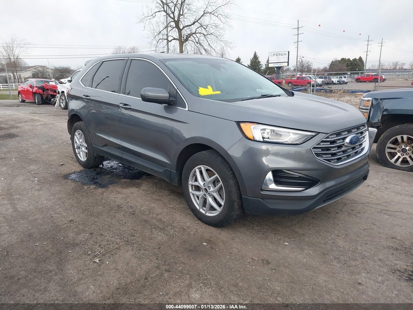 2022 Ford Edge Sel