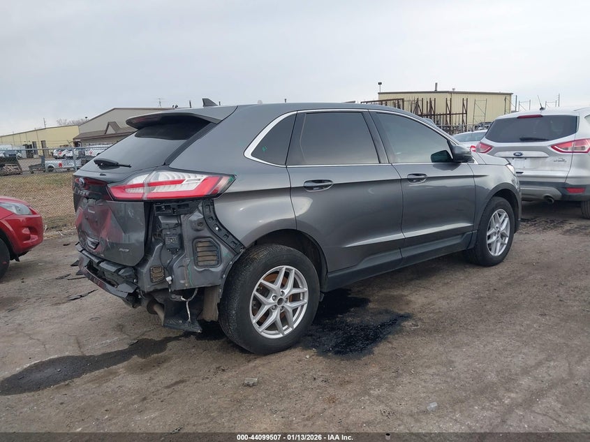 2022 Ford Edge Sel