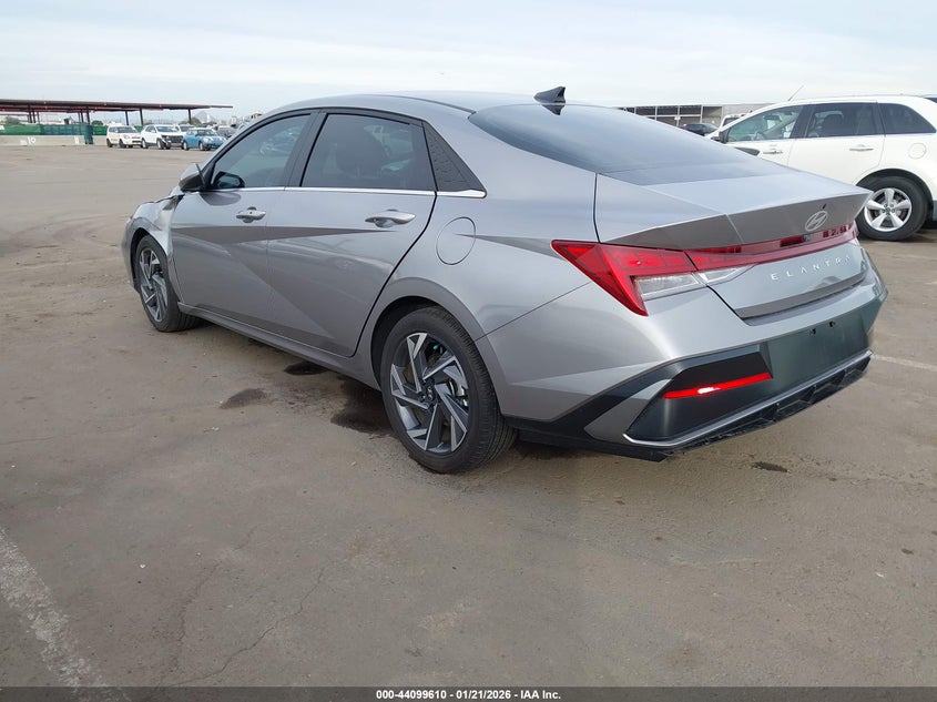 2025 Hyundai Elantra Sel Convenience